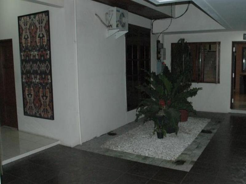Hotel Bontocinde Makassar Buitenkant foto